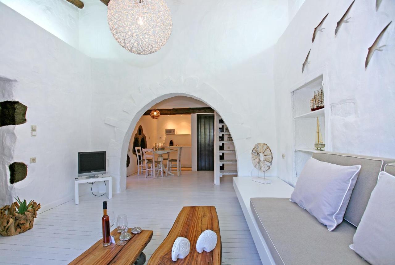 Monastery Estate Guesthouse Σούγια Δωμάτιο φωτογραφία